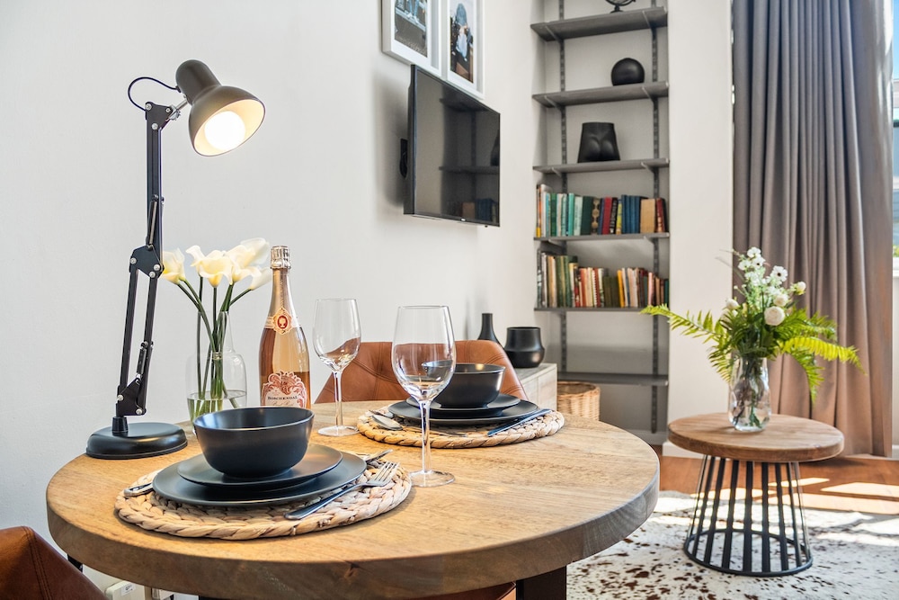 Gardens Loft Studio