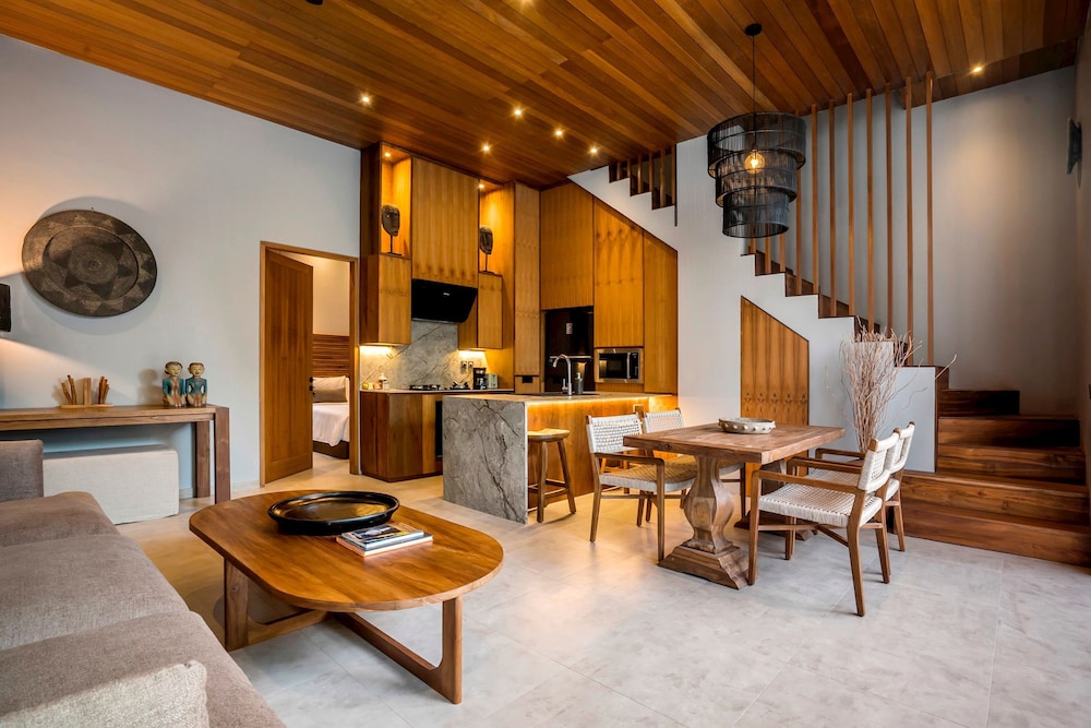 Villa Pereh by Alfred in Bali - Pererenan Paradise 2BD Luxury Townhouse w Pool