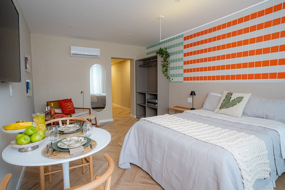 Sea View and Balcony With Bathtub PJ Premium