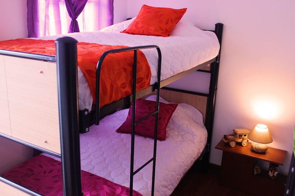 Local Hostel - Property Image 1