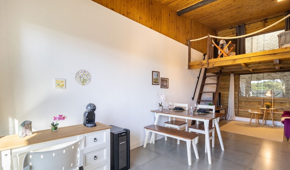 Your Getaway in Florianopolis, Just Minutes From the Beach NDE