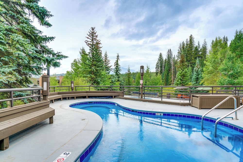 48 Steps to Ski Lift: Breck Suite w/ Resort Perks!