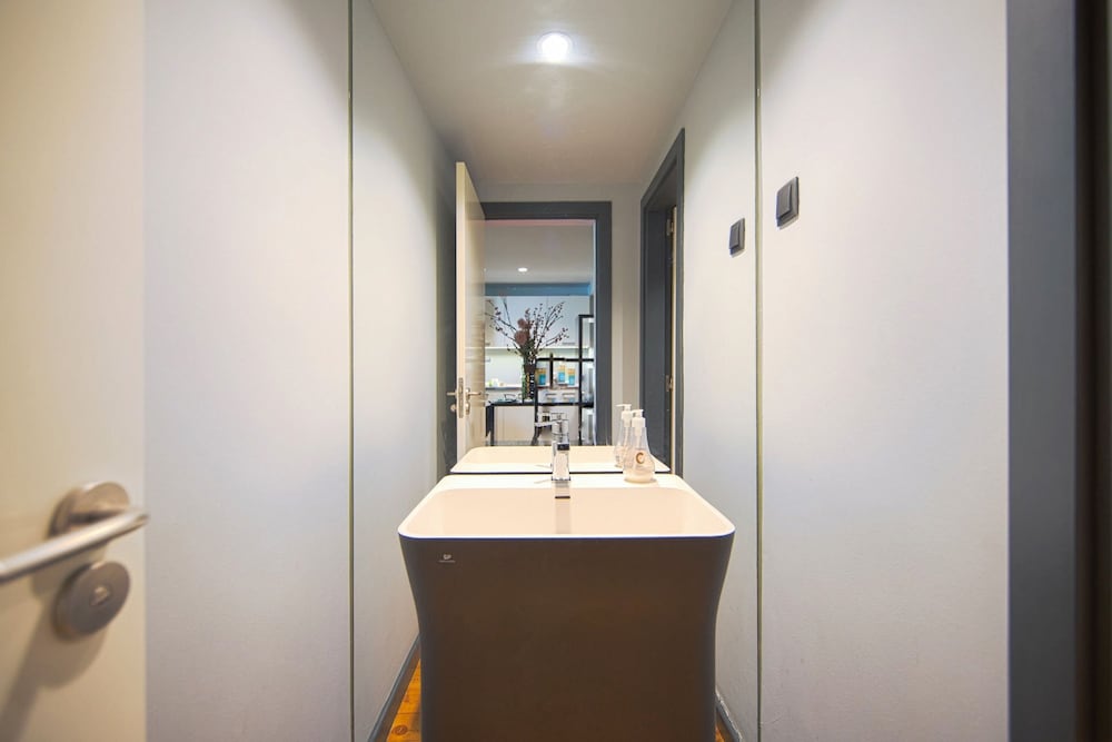 Lisbon Premium Loft by Homing