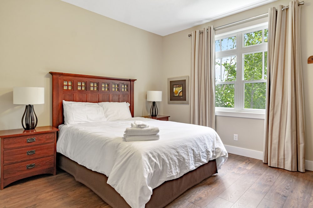 Rivergrass Condos - Image 5