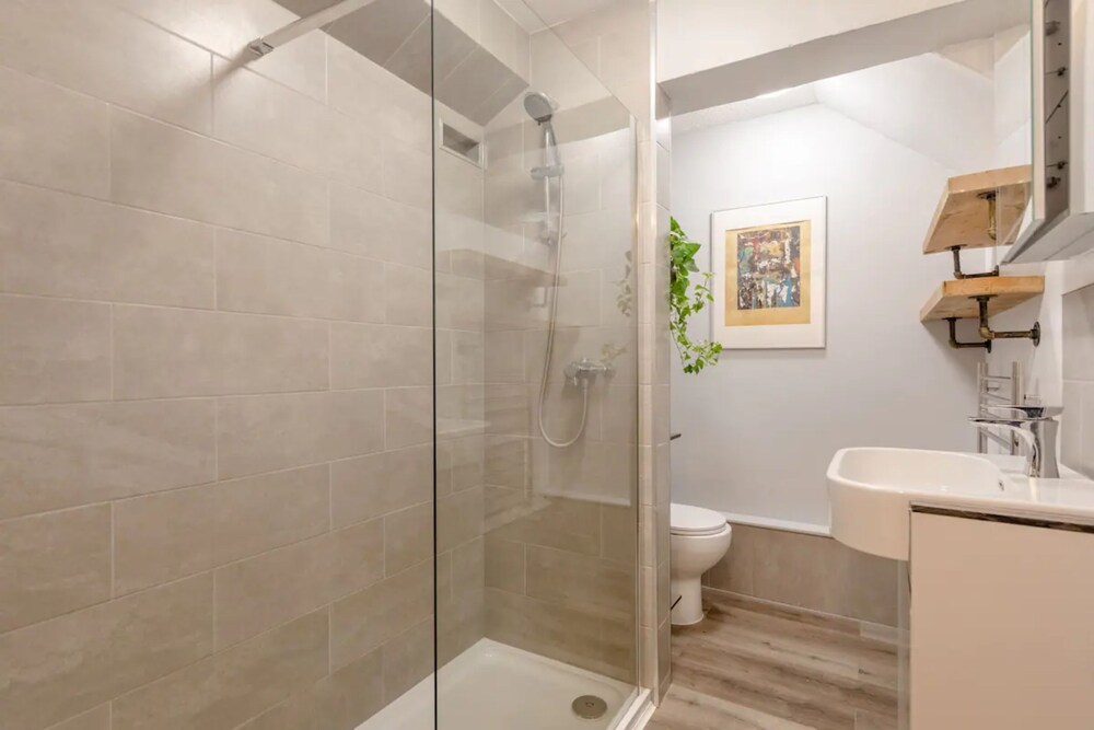Peaceful 1 Bedroom Apartment in Pimlico Near Victoria