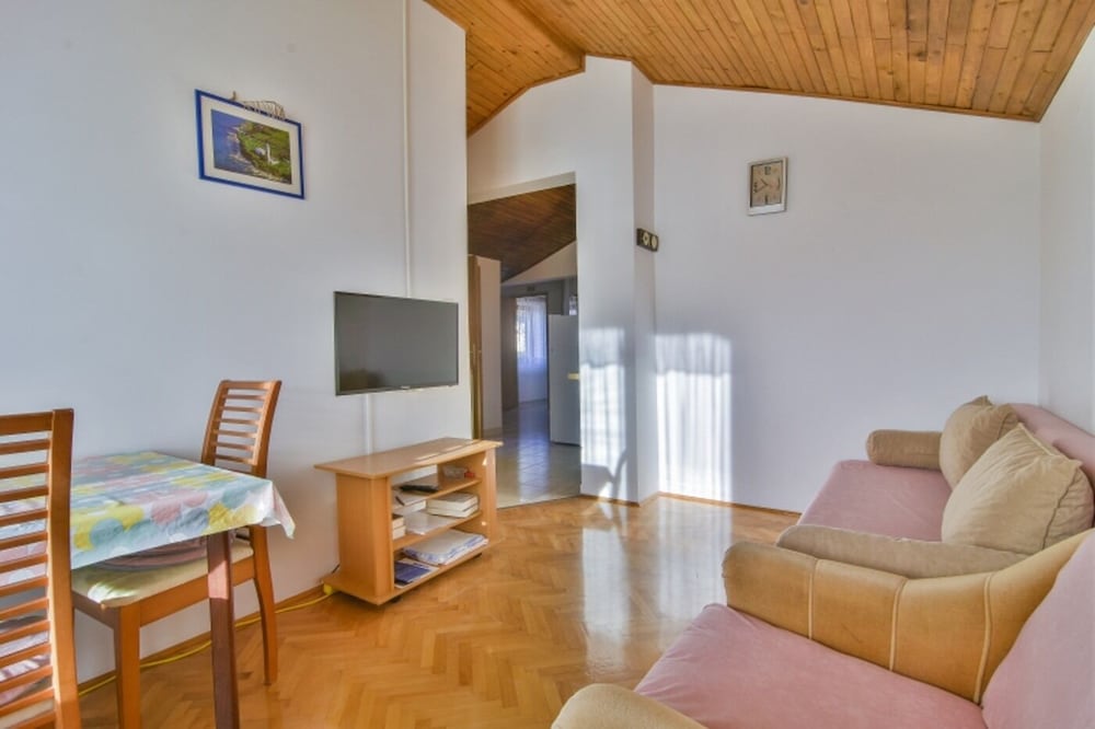 Luce - 50 m From sea - A3 view 4