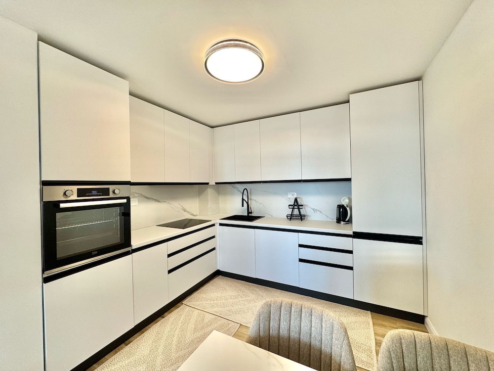 Apartments Azimut Rezevici