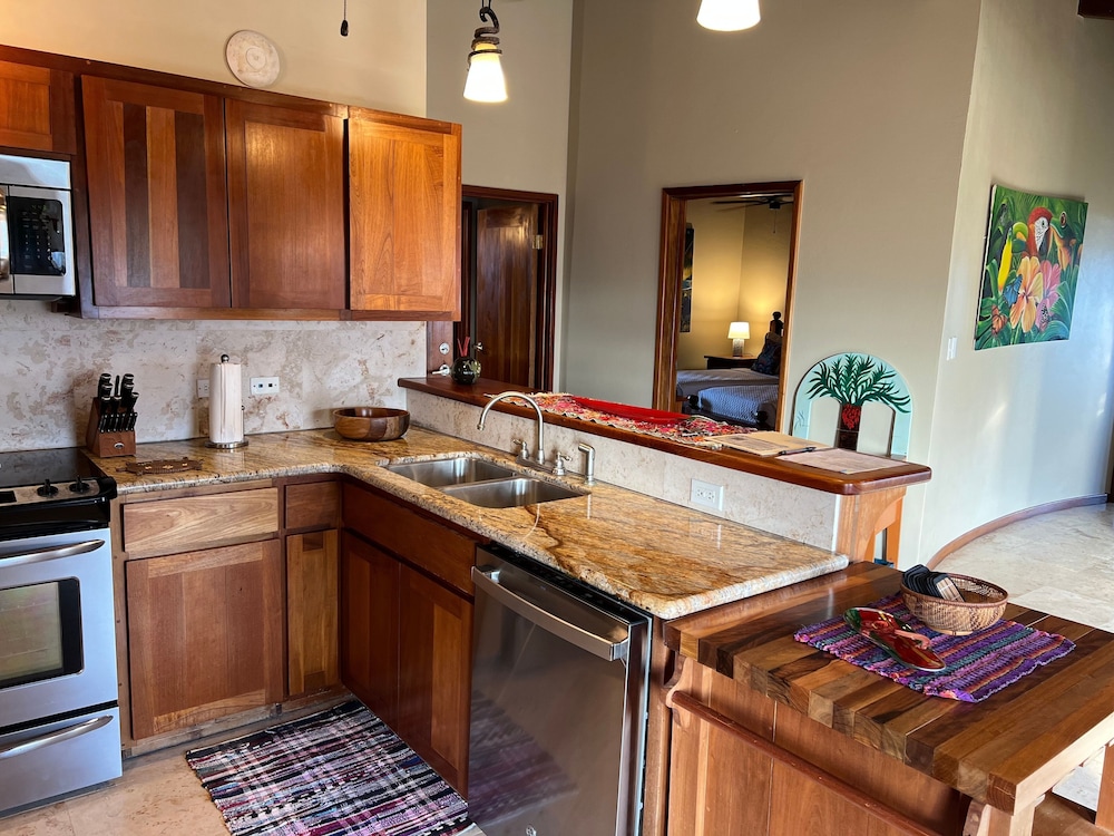 Indigo Belize 5c 3 Bedroom Condo
