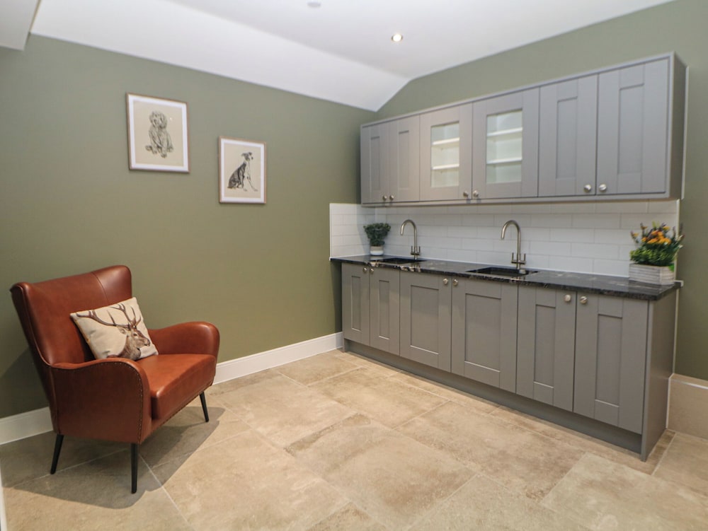 2 Rock Mill Holiday Apartments