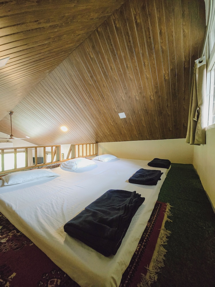 Green View Resort