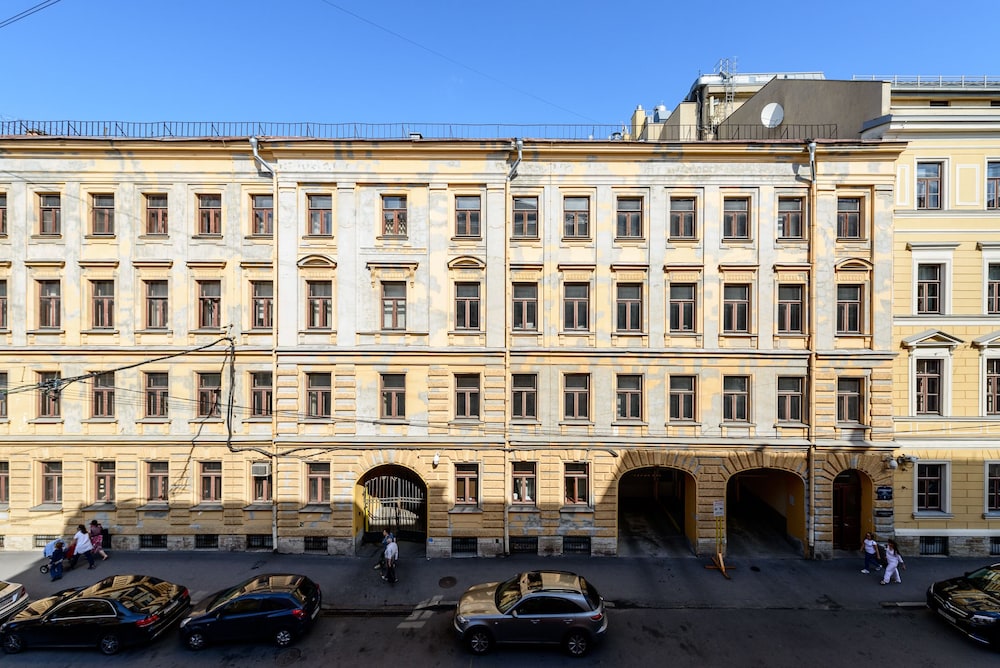 AQUARELLE apartment on Stremyannaya