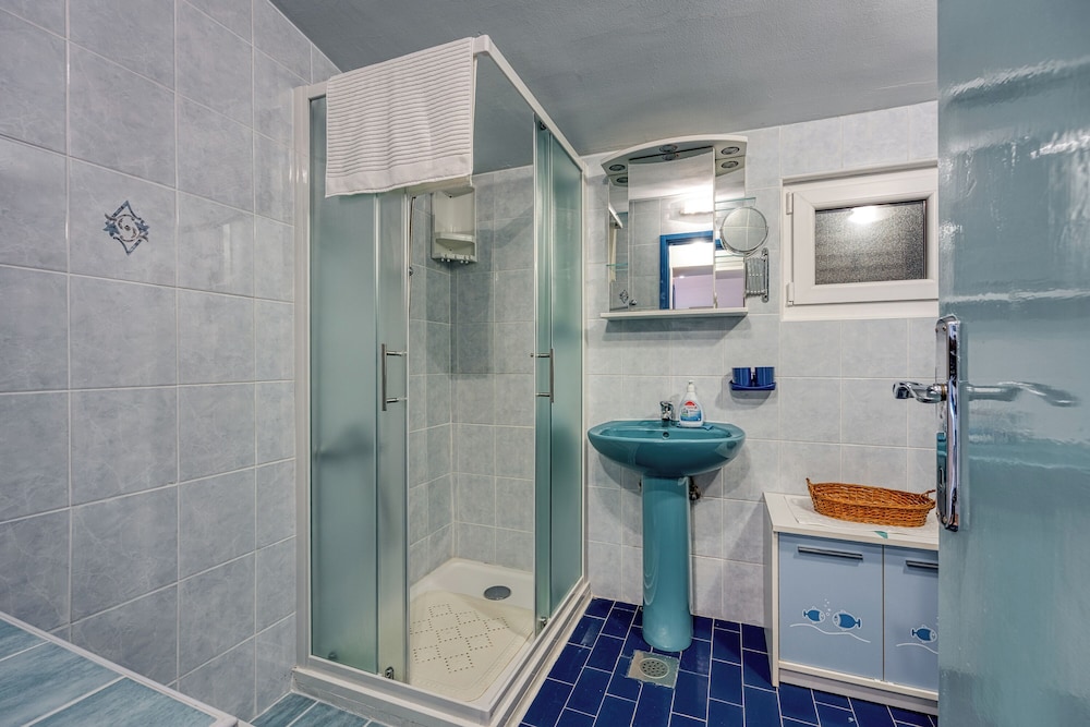 Captain's House - Sv. Jakov