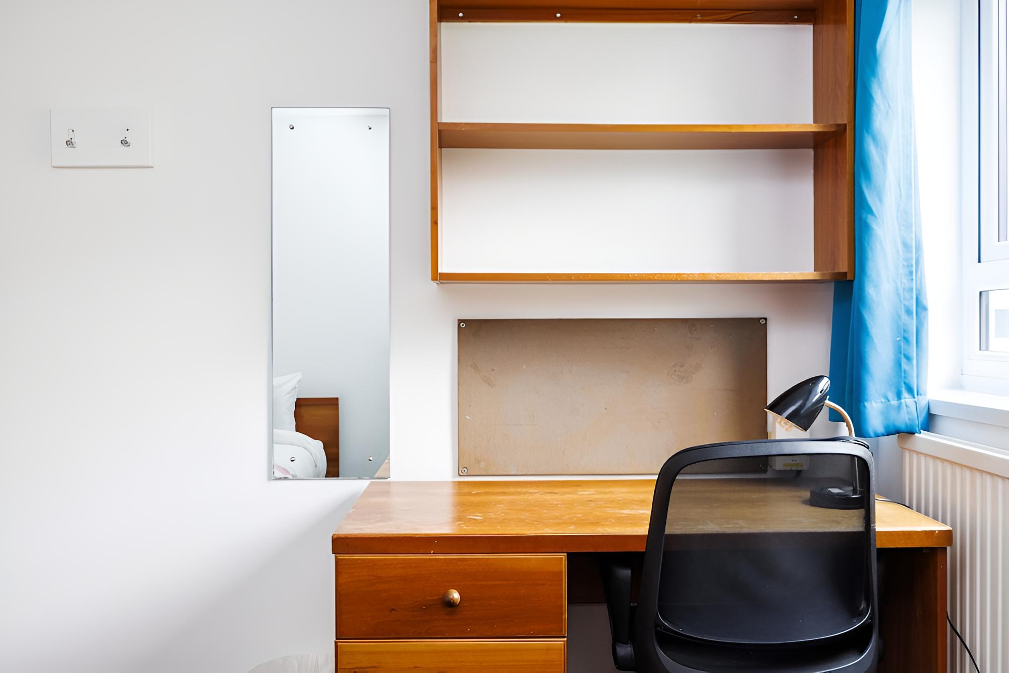 Vibrant Rooms NOTTINGHAM - SK view 5