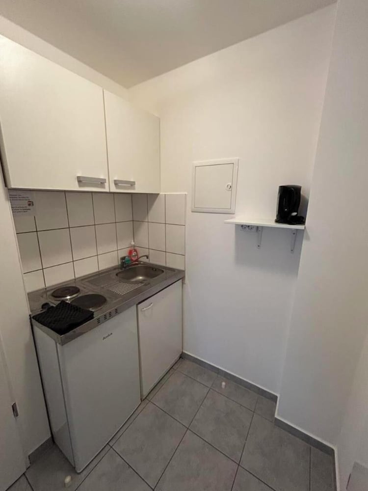 2-Rent Group Hostel Apartments SEN14