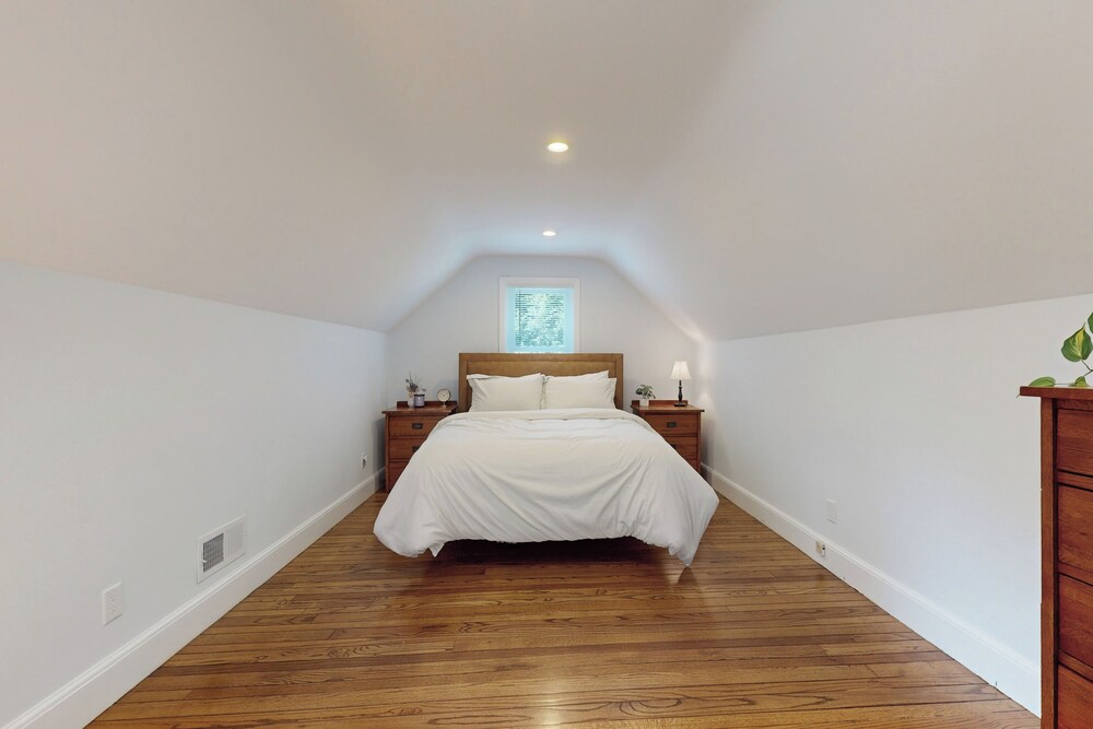 3BR House w/ A/C & Patio, Near Stadium & Shops