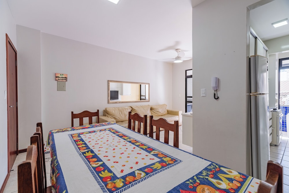 Apt w/ Balcony 150m From Sea Meia Praia Rcb405