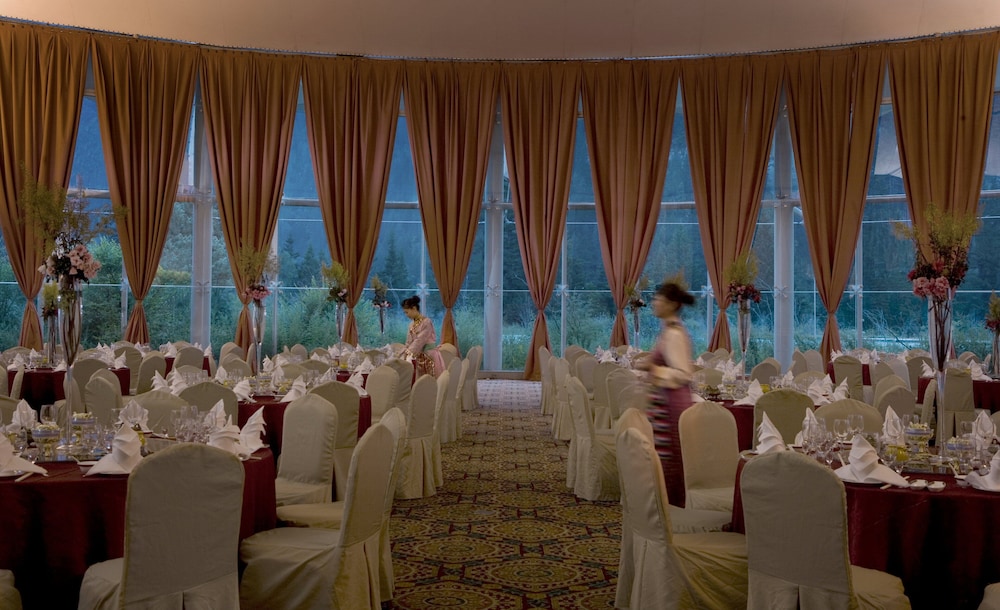 InterContinental Resort Jiuzhai Paradise by IHG 66