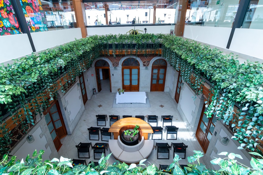Casa de la Luz Hotel Boutique 69