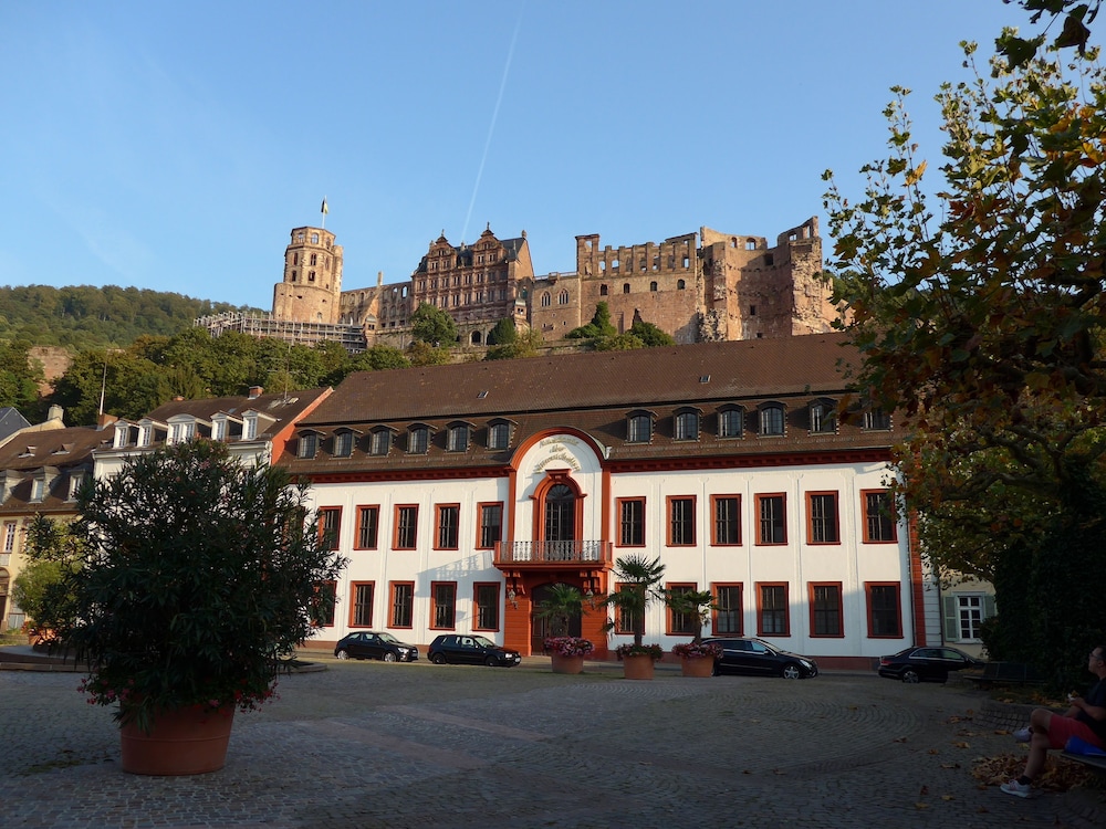 Lotte Hostel