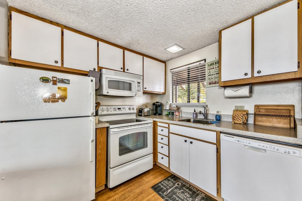 920 Bal Bijou 1 Bedroom Condo