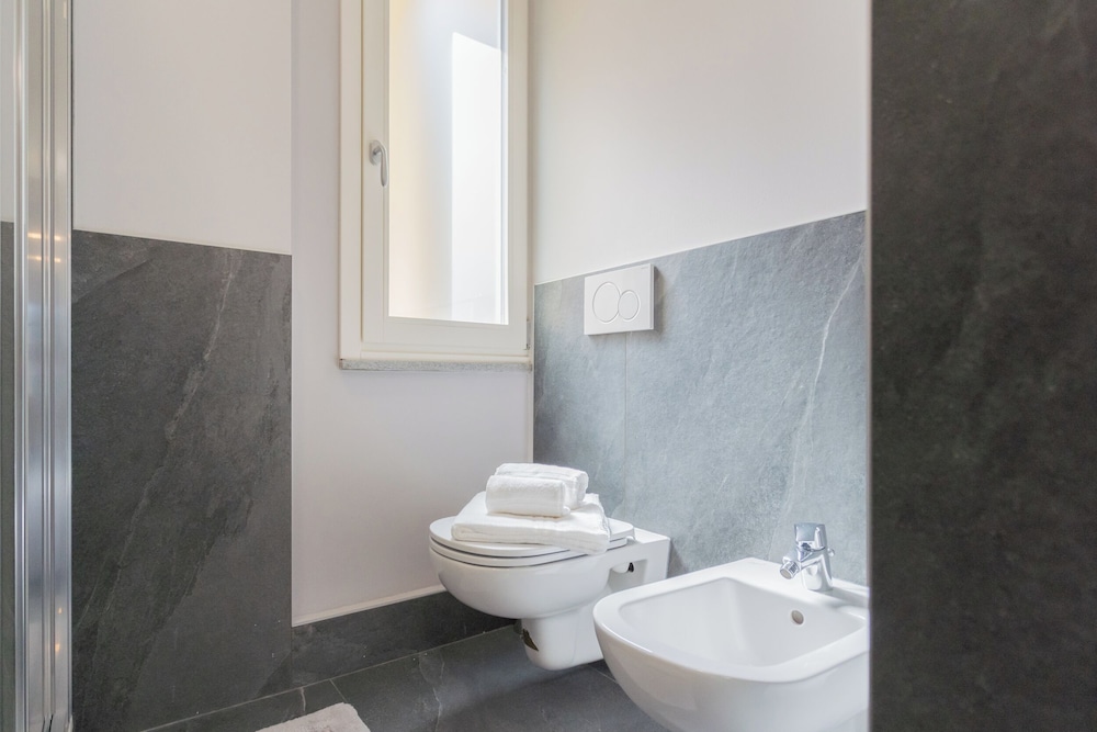 Sant'Agostino Apartments by Rent all Como