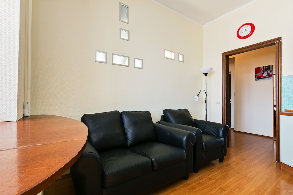 GM Apartment 1 Volkonskiy 15