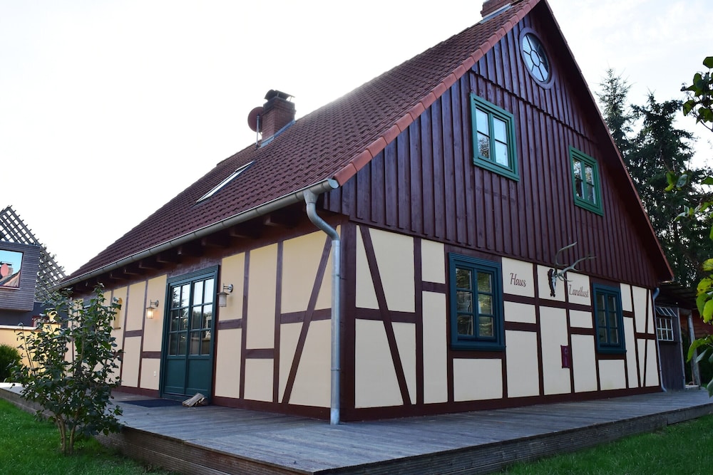 Stylishly Holiday Residence in Wendorf