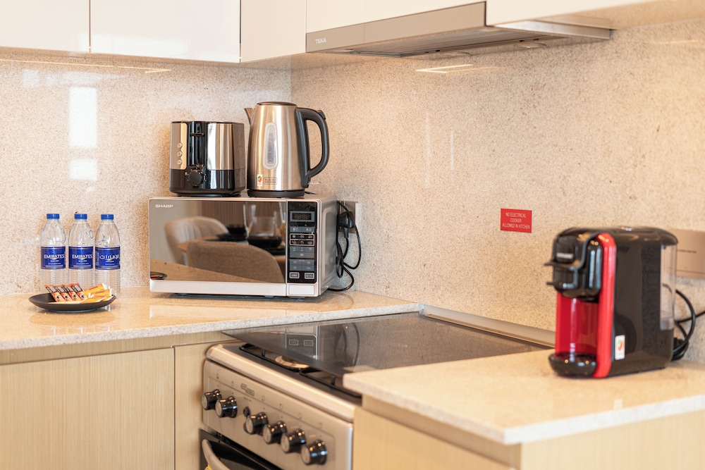PVH - Elevated 1BR - Burj Royale