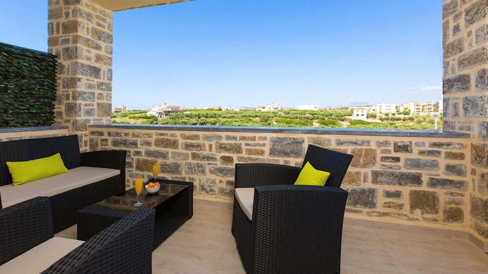 Blue Mare Villa Privacy and Relaxation view 5