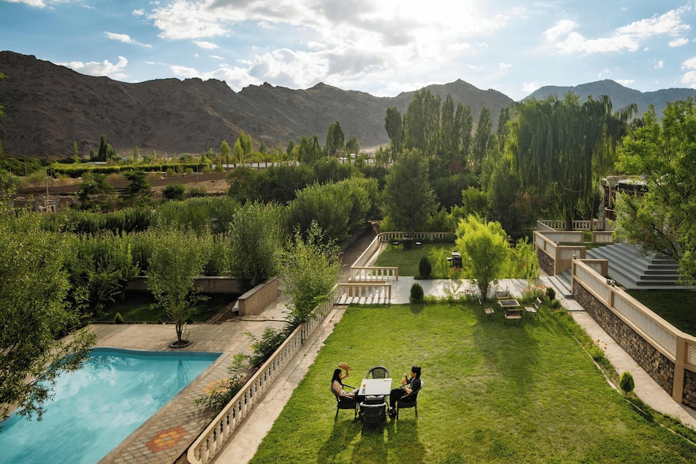 Hotel Ladakh Retreat