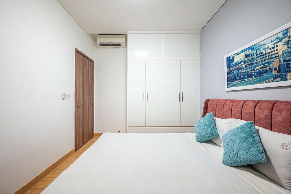 The Sunwah Pearl Residences