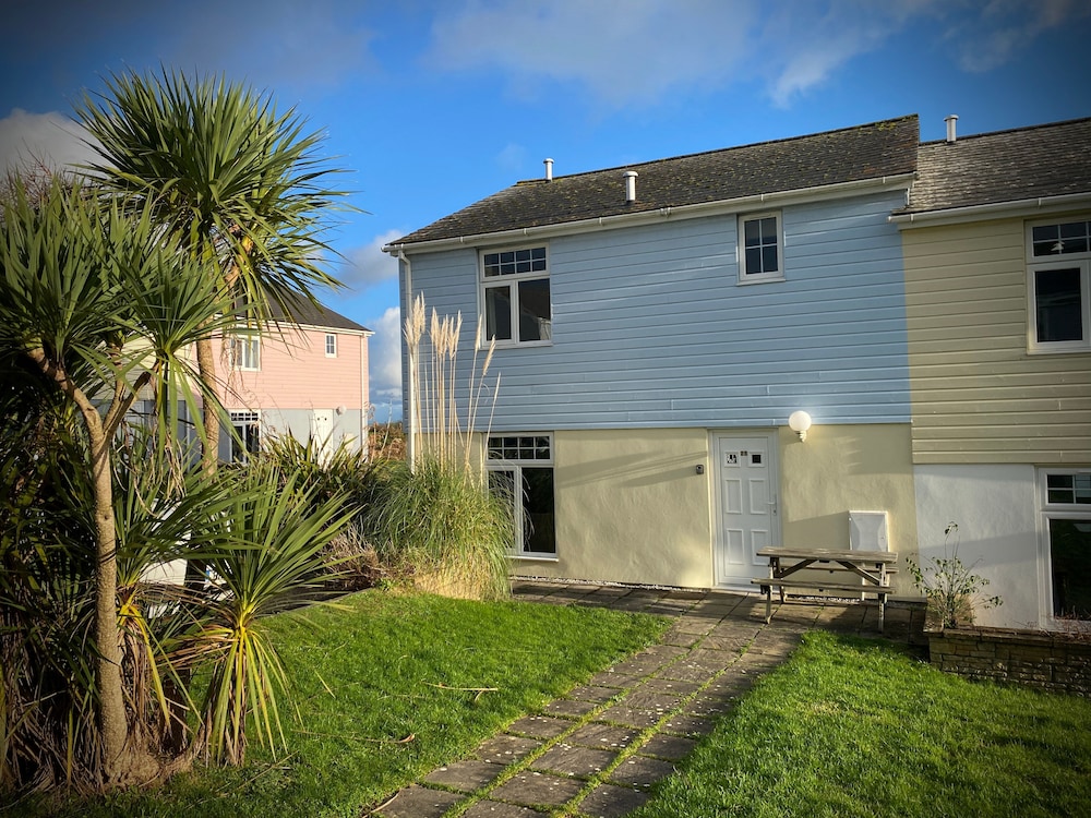 4 Bedroom House At Atlantic Reach-Newquay-Cornwall