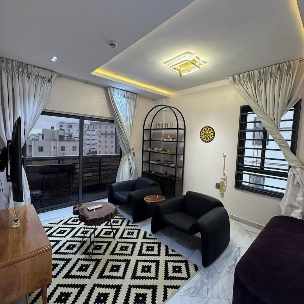 LIFTA APARTMENT