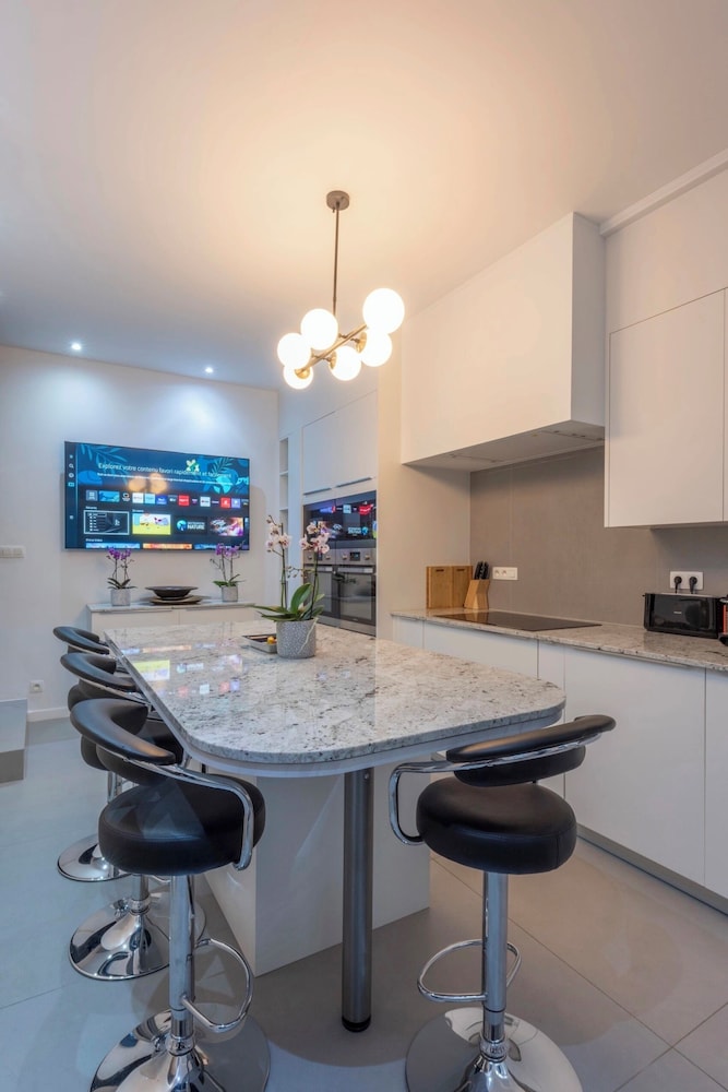 Fish Market Apartments