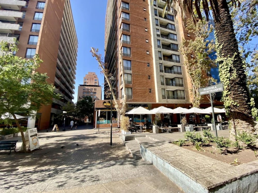 Urban Familiar Providencia A C Gym Parking