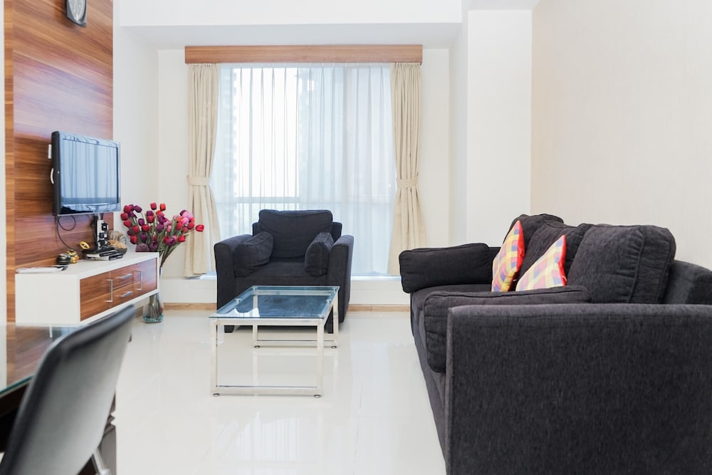 Best Modern and Homey 2BR Apartment at Casa Grande Residence, Jakarta - 16