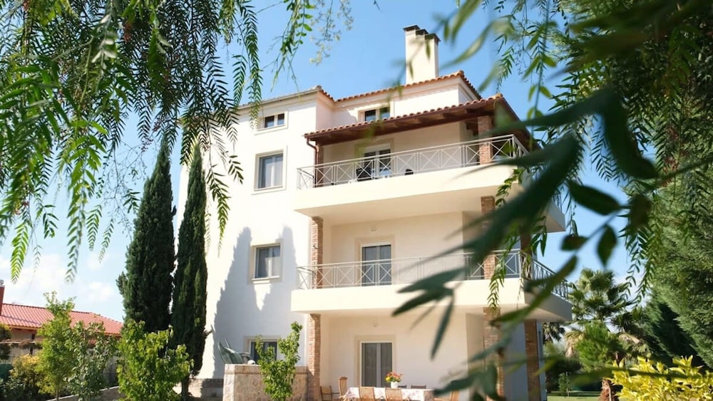 Evia Summer Home Near the Sea-up to 11 Guests