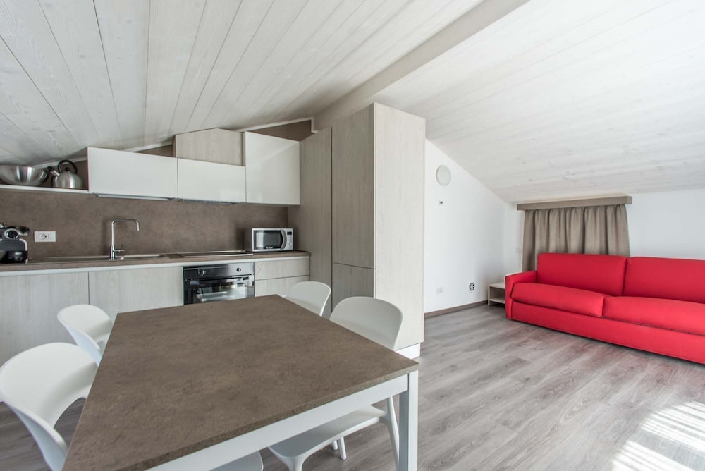 Residenza Decimina