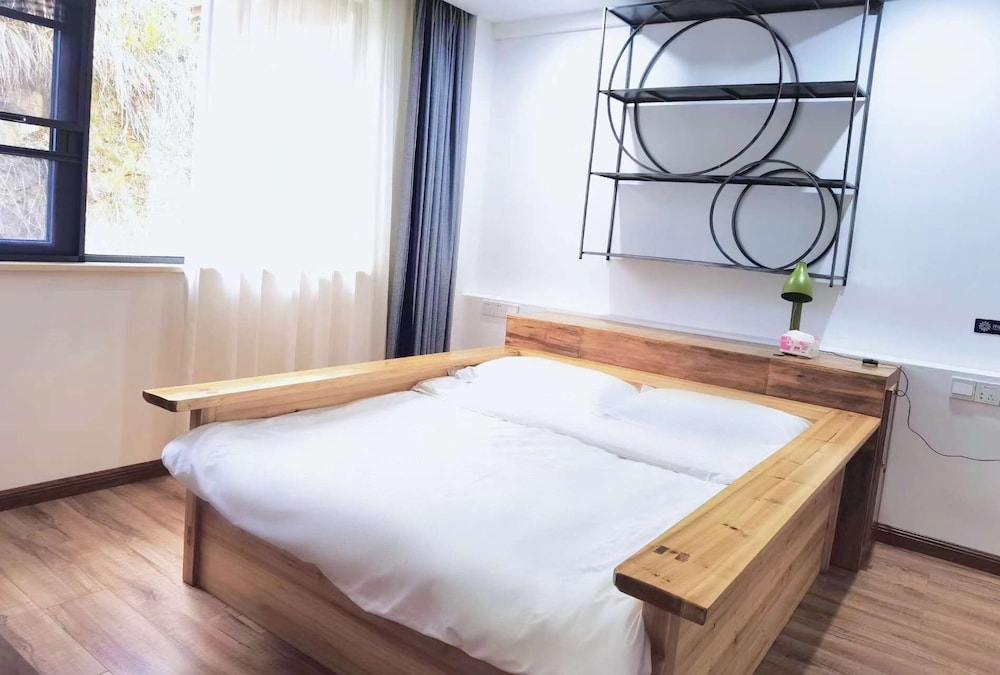 XiangLu YiMo Valley Retreat Guesthouse