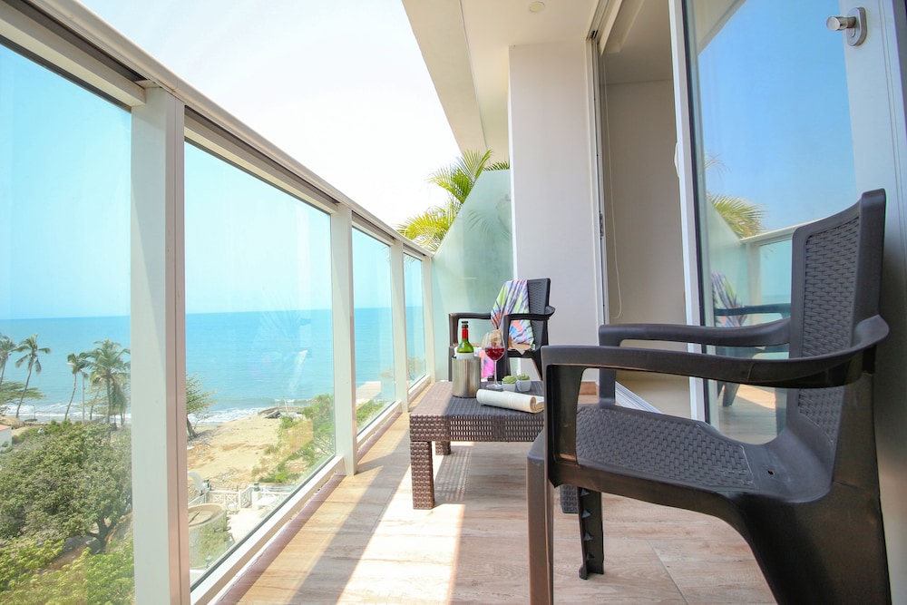 Apartamentos SOHO Elite - Frente al Mar