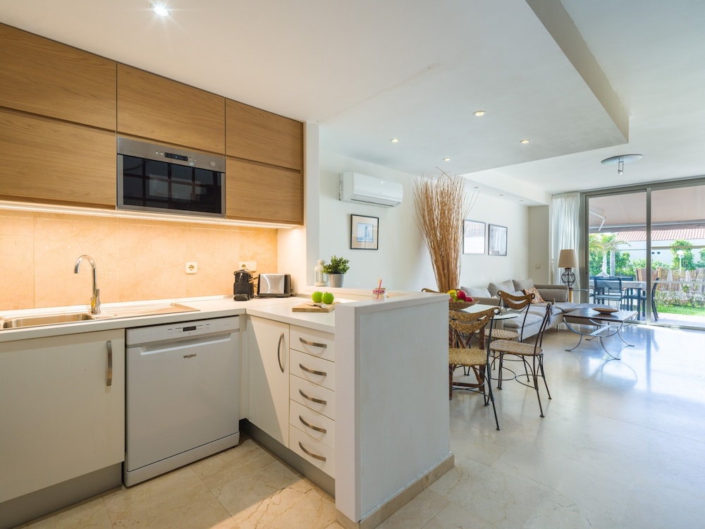 Apartment in Pasito Blanco Near Private Beach