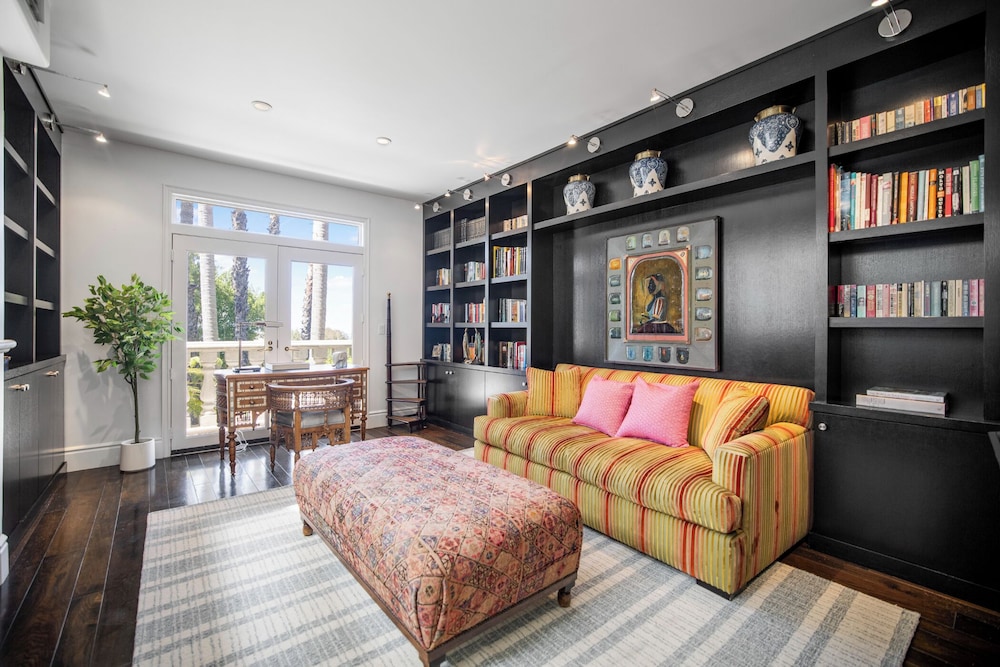 Villa Clarinda - Architect-designed Dream Estate With Theater & Outdoor Oasis