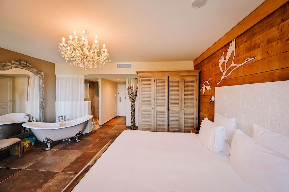 Le Hameau des Pesquiers Ecolodge, Curio Collection by Hilton, 写真 98