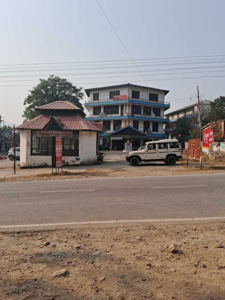 Mid Way Tourist & Resorts