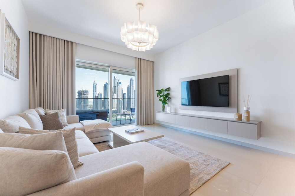 Designer 2BR Grand Bleu by Elie Saab