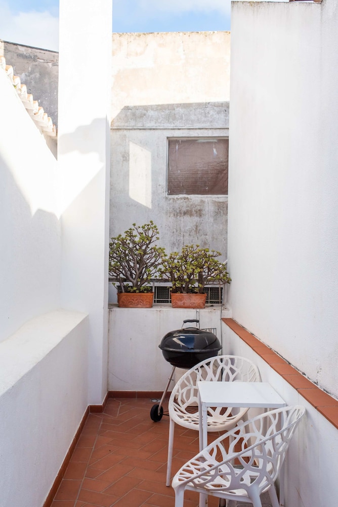 Central Ericeira - Light Filled With Terrace