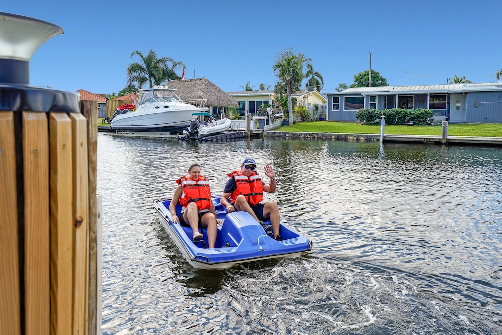 Sunny Waterside A in Dania Beach