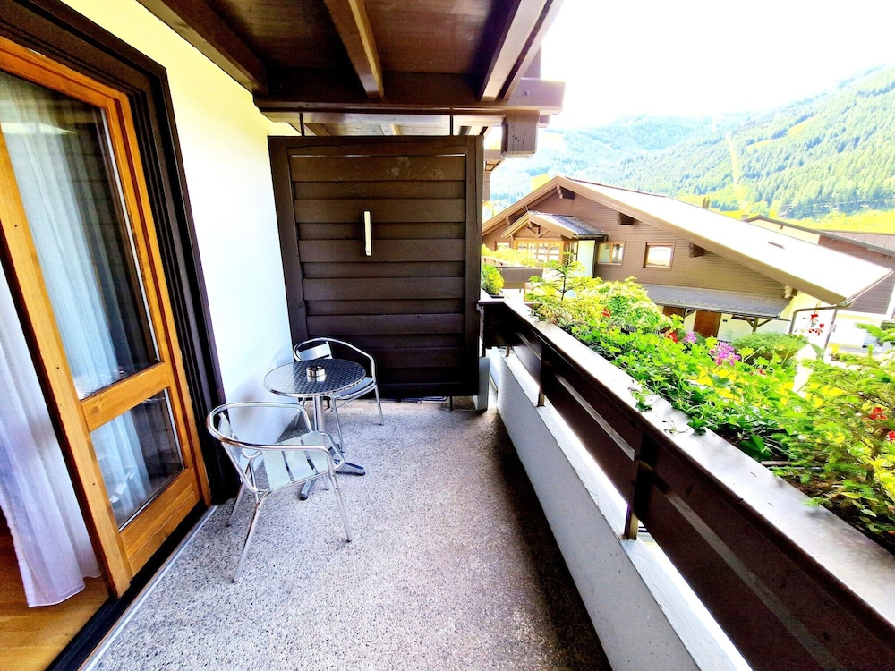 Apartment in Bad Kleinkirchheim by Ski Lift