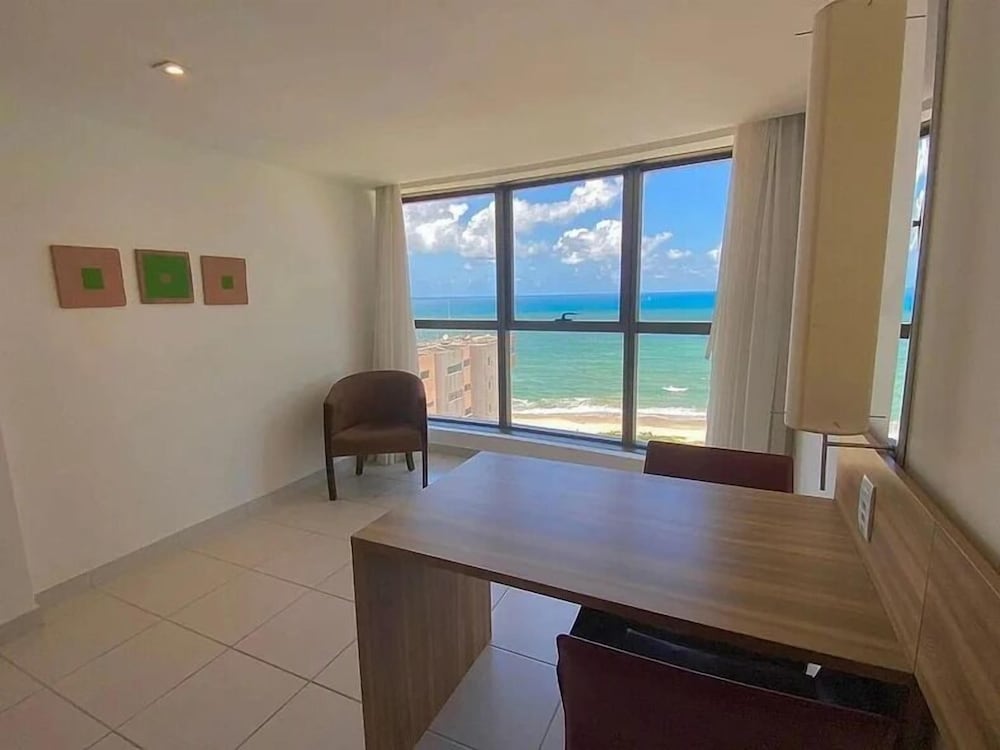 HY Beach Flats