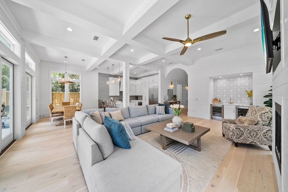 Magnolia Tides 6 Bedroom Home